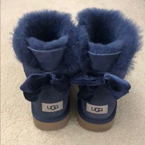 UGG Bailey Bow with Velvet Ribbon